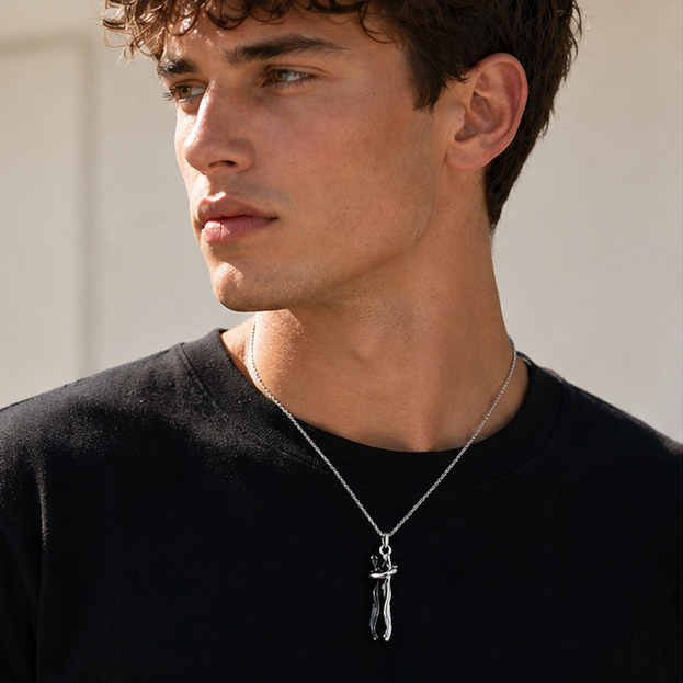 Hug Necklace 💞