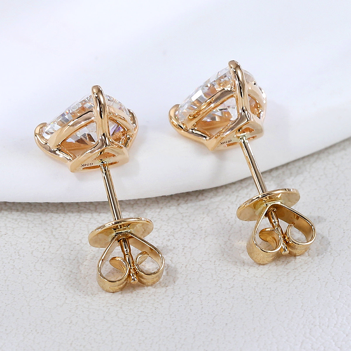 Geometric Diamond Stud Earrings | 14K Solid Gold - Detail View 3 | Pebble and Glow D VVS1 Lab Grown Diamond