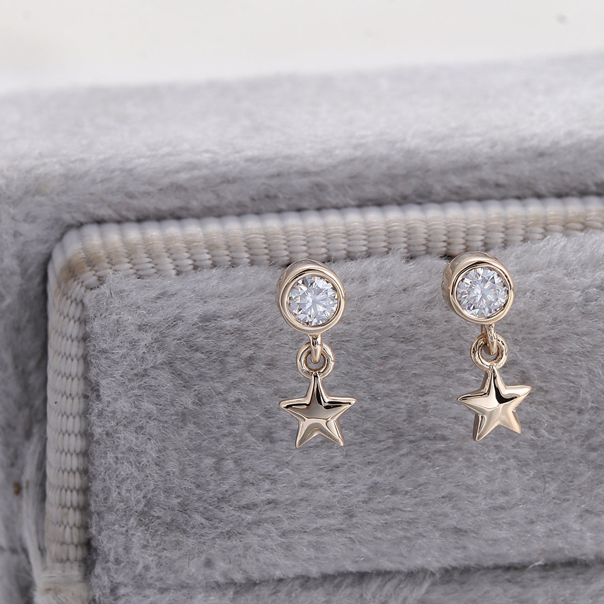Celestial Star Diamond Stud Earrings | 18K Solid Gold - Detail View 2 | Pebble and Glow D VVS1 Lab Grown Diamond