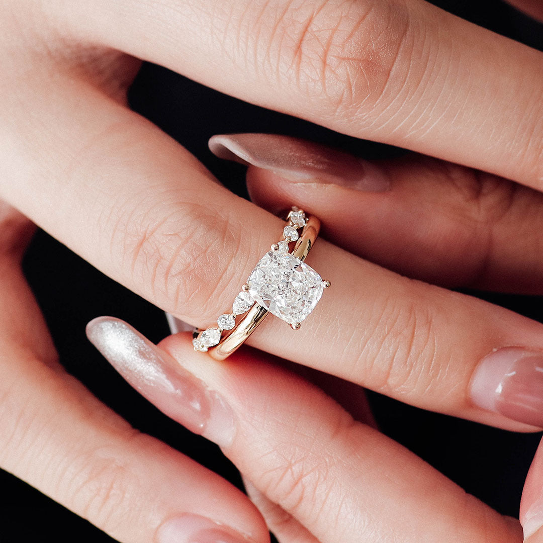 Majestic Solitaire & Pavé Diamond Ring |14/18K Solid Gold - Close-up Detail - Pebble and Glow Luxury Jewelry